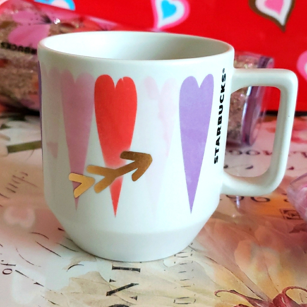 STARBUCKS VALENTINES SET BUNDLE - Picture 5 of 9